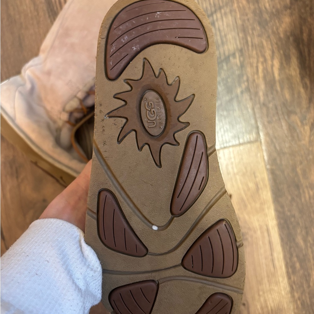 UGG Women's Tan Lace-Up Winter Boots - Picture 3 of 5